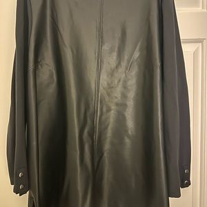 Chicos: Pleather Black Top Size 4, fitted